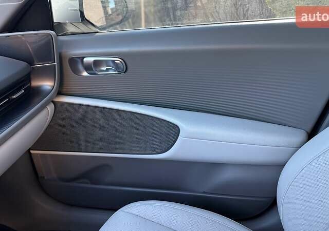 Білий Хендай IONIQ 6, об'ємом двигуна 0 л та пробігом 63 тис. км за 26900 $, фото 46 на Automoto.ua