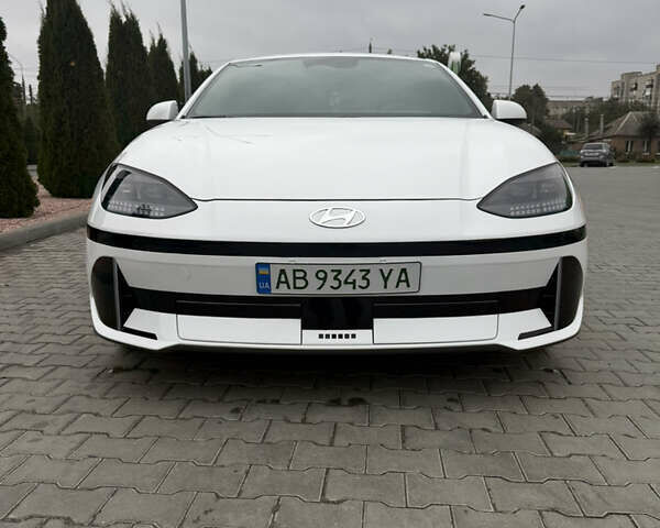 Білий Хендай IONIQ 6, об'ємом двигуна 0 л та пробігом 68 тис. км за 24000 $, фото 1 на Automoto.ua