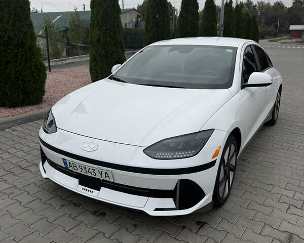 Білий Хендай IONIQ 6, об'ємом двигуна 0 л та пробігом 68 тис. км за 24000 $, фото 2 на Automoto.ua
