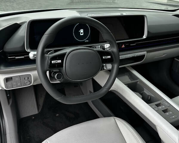 Белый Хендай IONIQ 6, объемом двигателя 0 л и пробегом 10 тыс. км за 25500 $, фото 12 на Automoto.ua