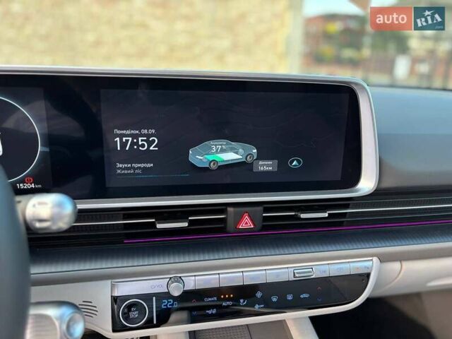 Черный Хендай IONIQ 6, объемом двигателя 0 л и пробегом 14 тыс. км за 34999 $, фото 23 на Automoto.ua