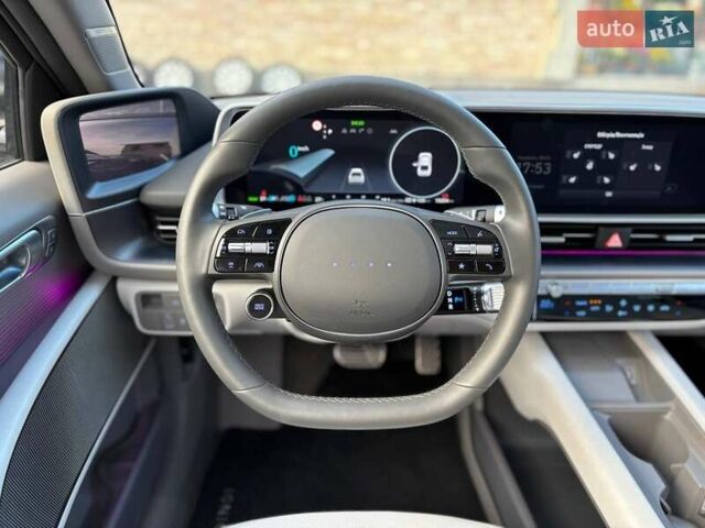 Черный Хендай IONIQ 6, объемом двигателя 0 л и пробегом 14 тыс. км за 34999 $, фото 36 на Automoto.ua