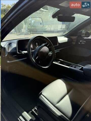 Черный Хендай IONIQ 6, объемом двигателя 0 л и пробегом 55 тыс. км за 24400 $, фото 10 на Automoto.ua