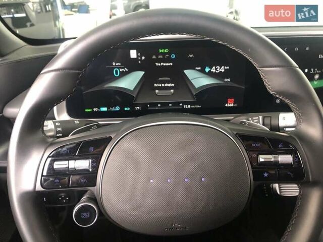 Чорний Хендай IONIQ 6, об'ємом двигуна 0 л та пробігом 4 тис. км за 27500 $, фото 9 на Automoto.ua