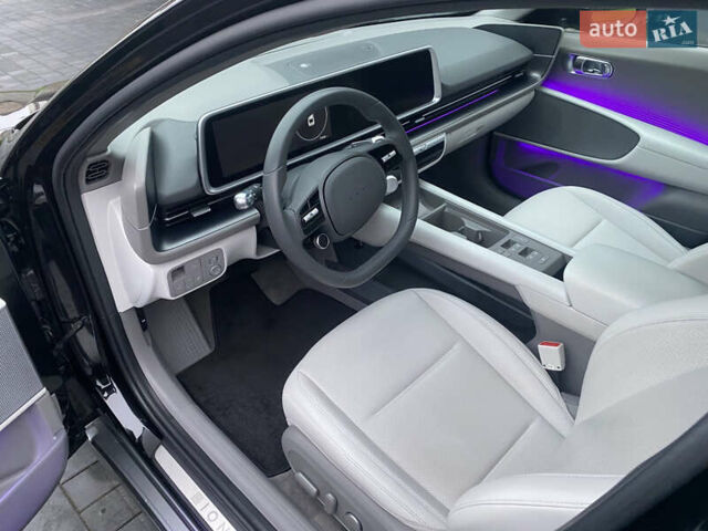 Черный Хендай IONIQ 6, объемом двигателя 0 л и пробегом 17 тыс. км за 24400 $, фото 27 на Automoto.ua