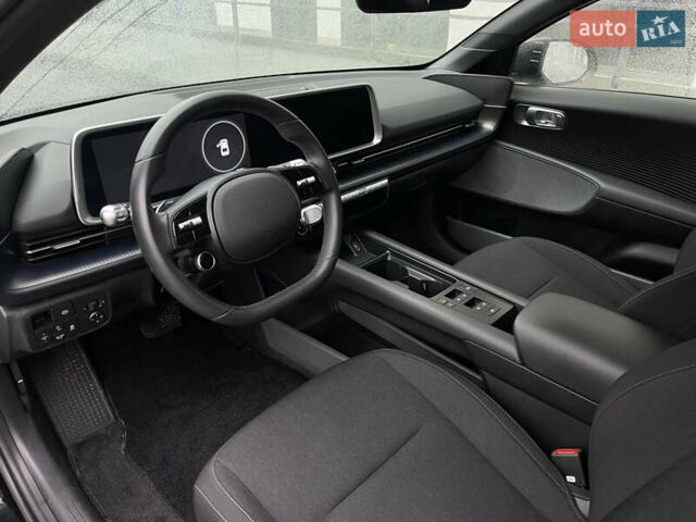 Чорний Хендай IONIQ 6, об'ємом двигуна 0 л та пробігом 48 тис. км за 23000 $, фото 22 на Automoto.ua