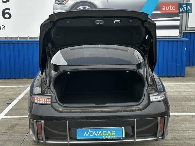 Чорний Хендай IONIQ 6, об'ємом двигуна 0 л та пробігом 54 тис. км за 25500 $, фото 9 на Automoto.ua