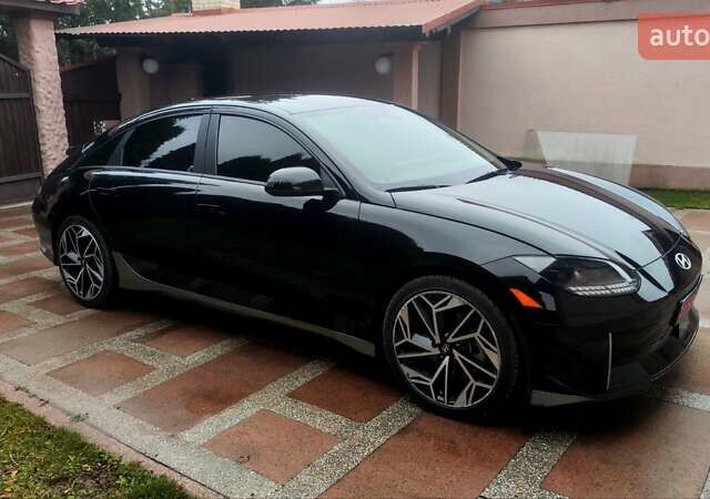 Чорний Хендай IONIQ 6, об'ємом двигуна 0 л та пробігом 132 тис. км за 23700 $, фото 3 на Automoto.ua