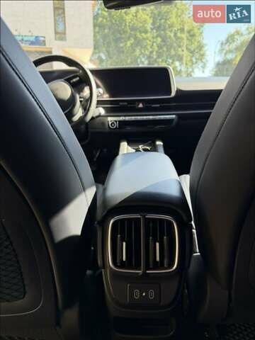 Черный Хендай IONIQ 6, объемом двигателя 0 л и пробегом 55 тыс. км за 24400 $, фото 11 на Automoto.ua