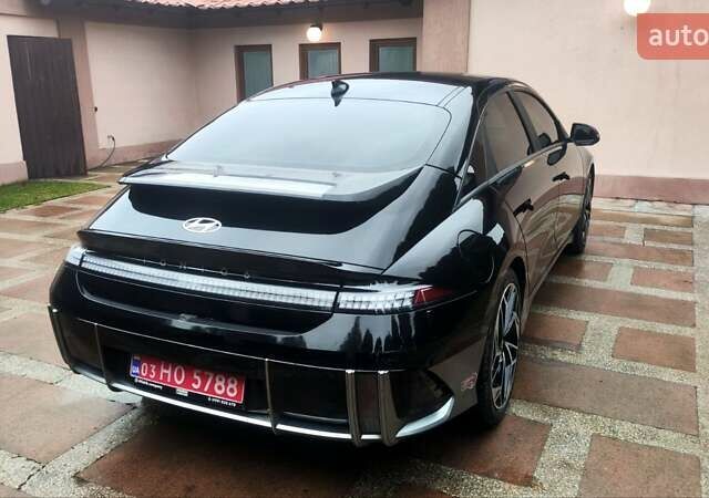 Чорний Хендай IONIQ 6, об'ємом двигуна 0 л та пробігом 132 тис. км за 23700 $, фото 5 на Automoto.ua