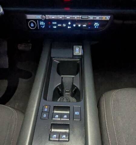 Чорний Хендай IONIQ 6, об'ємом двигуна 0 л та пробігом 56 тис. км за 27500 $, фото 14 на Automoto.ua