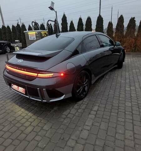 Чорний Хендай IONIQ 6, об'ємом двигуна 0 л та пробігом 56 тис. км за 27500 $, фото 16 на Automoto.ua