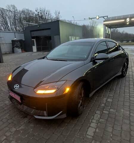 Чорний Хендай IONIQ 6, об'ємом двигуна 0 л та пробігом 56 тис. км за 27500 $, фото 19 на Automoto.ua