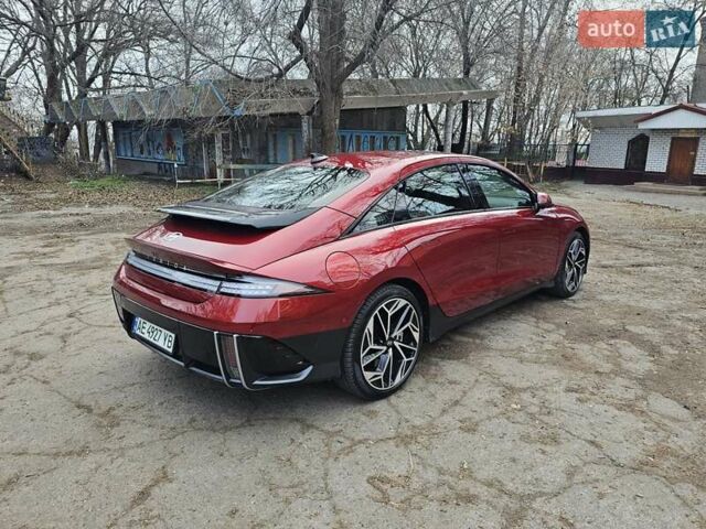 Красный Хендай IONIQ 6, объемом двигателя 0 л и пробегом 31 тыс. км за 30000 $, фото 3 на Automoto.ua