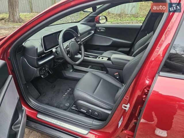 Красный Хендай IONIQ 6, объемом двигателя 0 л и пробегом 31 тыс. км за 30000 $, фото 9 на Automoto.ua