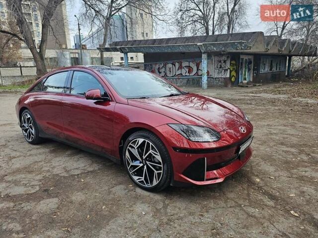 Красный Хендай IONIQ 6, объемом двигателя 0 л и пробегом 31 тыс. км за 30000 $, фото 1 на Automoto.ua