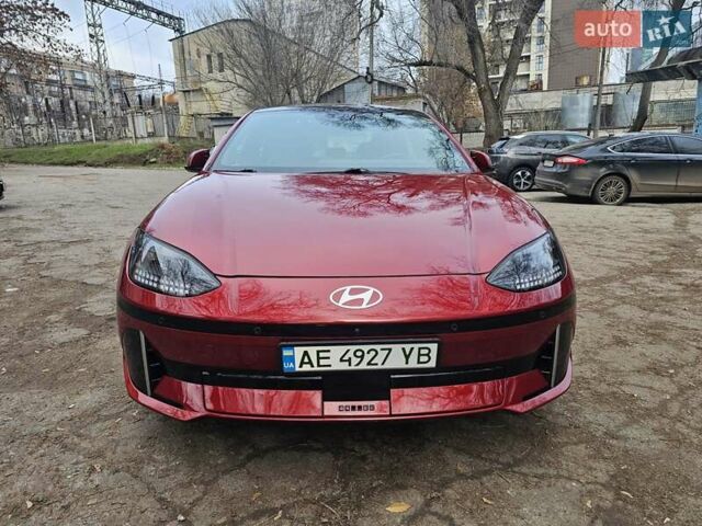 Красный Хендай IONIQ 6, объемом двигателя 0 л и пробегом 31 тыс. км за 30000 $, фото 7 на Automoto.ua