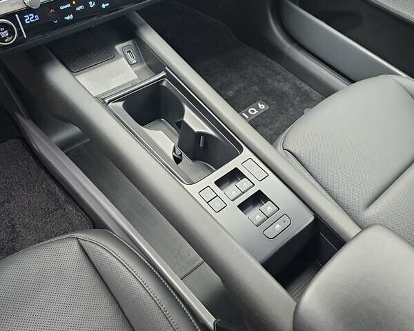 Красный Хендай IONIQ 6, объемом двигателя 0 л и пробегом 31 тыс. км за 30000 $, фото 34 на Automoto.ua