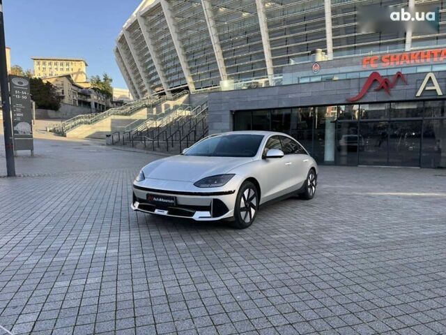 Хендай IONIQ 6, объемом двигателя 0 л и пробегом 17 тыс. км за 35900 $, фото 2 на Automoto.ua