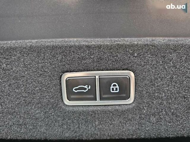 Хендай IONIQ 6, объемом двигателя 0 л и пробегом 27 тыс. км за 36999 $, фото 12 на Automoto.ua