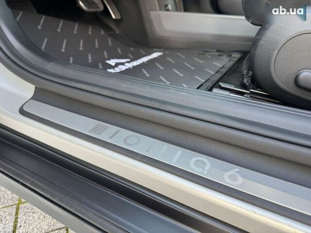 Хендай IONIQ 6, объемом двигателя 0 л и пробегом 17 тыс. км за 35900 $, фото 16 на Automoto.ua