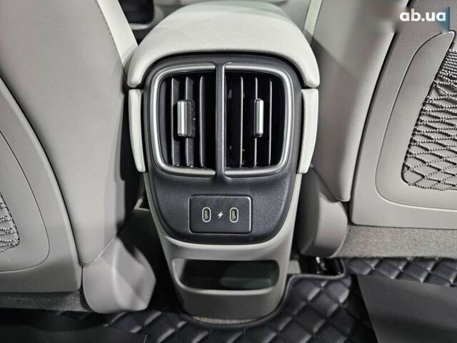 Хендай IONIQ 6, объемом двигателя 0 л и пробегом 27 тыс. км за 36999 $, фото 18 на Automoto.ua