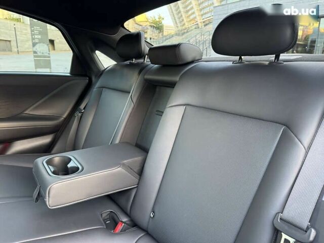 Хендай IONIQ 6, объемом двигателя 0 л и пробегом 17 тыс. км за 35900 $, фото 24 на Automoto.ua