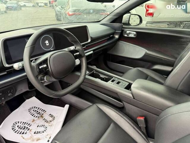 Хендай IONIQ 6, объемом двигателя 0 л и пробегом 65 тыс. км за 18900 $, фото 15 на Automoto.ua