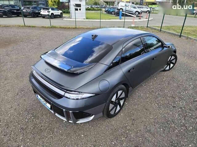 Хендай IONIQ 6, объемом двигателя 0 л и пробегом 16 тыс. км за 33888 $, фото 8 на Automoto.ua