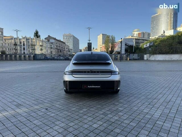 Хендай IONIQ 6, объемом двигателя 0 л и пробегом 17 тыс. км за 35900 $, фото 6 на Automoto.ua