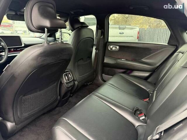 Хендай IONIQ 6, объемом двигателя 0 л и пробегом 65 тыс. км за 18900 $, фото 14 на Automoto.ua