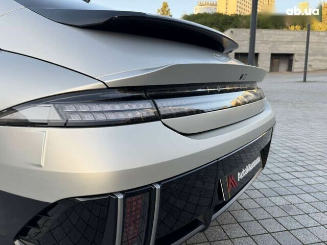 Хендай IONIQ 6, объемом двигателя 0 л и пробегом 17 тыс. км за 35900 $, фото 10 на Automoto.ua