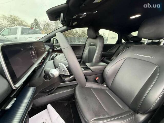 Хендай IONIQ 6, объемом двигателя 0 л и пробегом 65 тыс. км за 18900 $, фото 17 на Automoto.ua