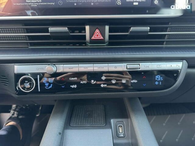 Хендай IONIQ 6, объемом двигателя 0 л и пробегом 17 тыс. км за 35900 $, фото 19 на Automoto.ua