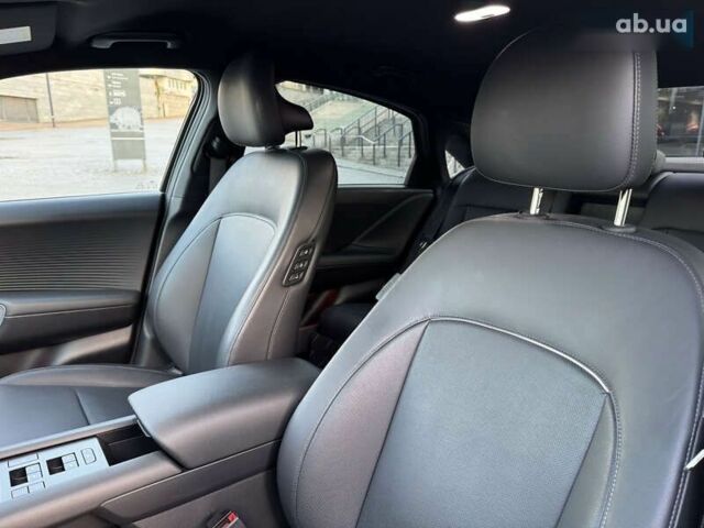 Хендай IONIQ 6, объемом двигателя 0 л и пробегом 17 тыс. км за 35900 $, фото 15 на Automoto.ua