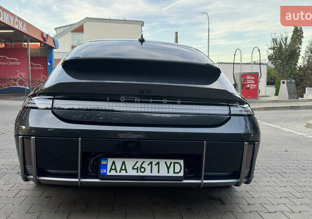 Серый Хендай IONIQ 6, объемом двигателя 0 л и пробегом 41 тыс. км за 32000 $, фото 4 на Automoto.ua