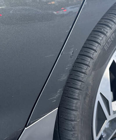 Серый Хендай IONIQ 6, объемом двигателя 0 л и пробегом 41 тыс. км за 32000 $, фото 39 на Automoto.ua