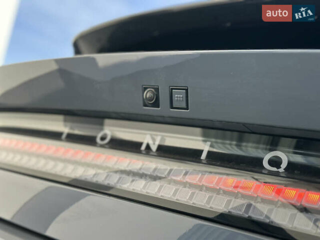 Серый Хендай IONIQ 6, объемом двигателя 0 л и пробегом 41 тыс. км за 28450 $, фото 39 на Automoto.ua