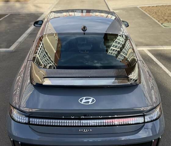 Хендай IONIQ 6 2023 у Умани на Automoto.ua Сірий Хендай IONIQ 6, об'ємом двигуна 0 л та пробігом 40 тис. км за 31000 $, фото 18 на Automoto.ua