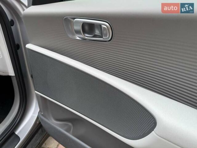 Сірий Хендай IONIQ 6, об'ємом двигуна 0 л та пробігом 18 тис. км за 13500 $, фото 24 на Automoto.ua