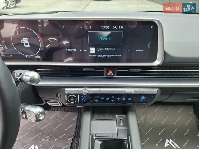 Серый Хендай IONIQ 6, объемом двигателя 0 л и пробегом 17 тыс. км за 35900 $, фото 22 на Automoto.ua