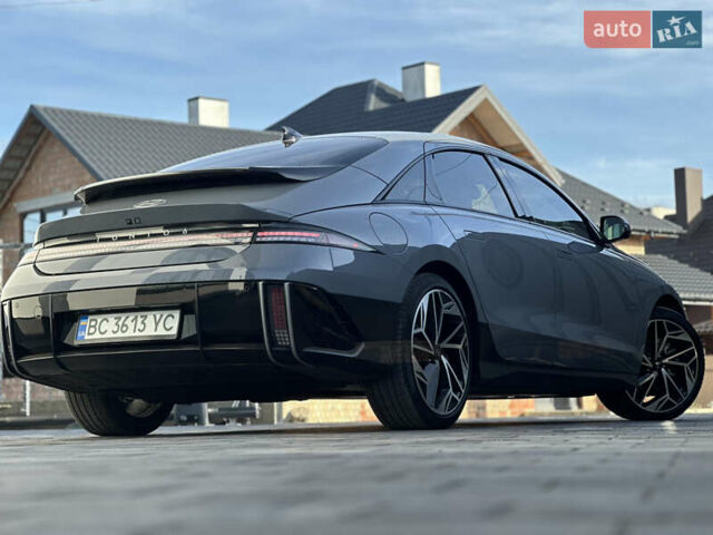 Серый Хендай IONIQ 6, объемом двигателя 0 л и пробегом 41 тыс. км за 28450 $, фото 28 на Automoto.ua