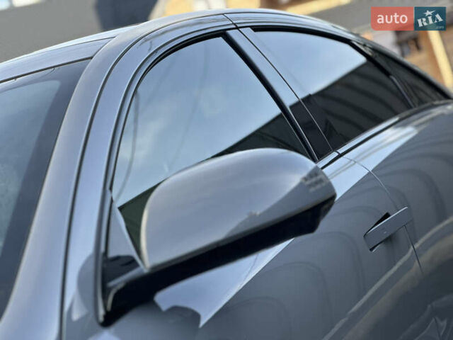 Серый Хендай IONIQ 6, объемом двигателя 0 л и пробегом 41 тыс. км за 28450 $, фото 23 на Automoto.ua