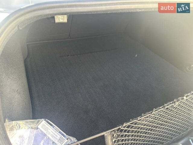 Серый Хендай IONIQ 6, объемом двигателя 0 л и пробегом 9 тыс. км за 30000 $, фото 12 на Automoto.ua