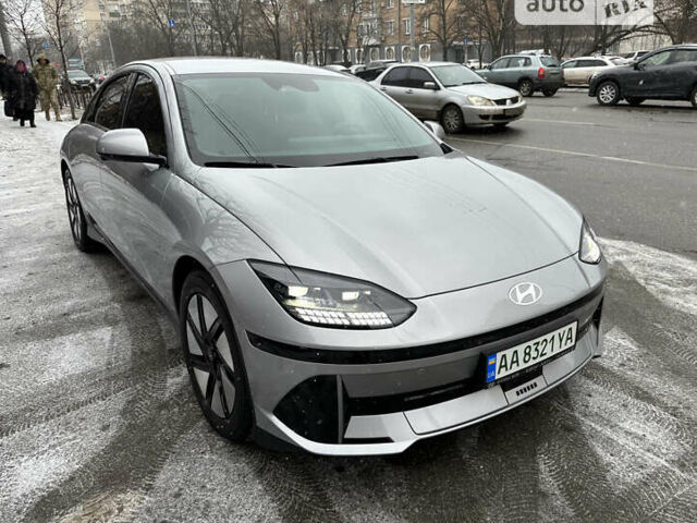 Сірий Хендай IONIQ 6, об'ємом двигуна 0 л та пробігом 2 тис. км за 52600 $, фото 17 на Automoto.ua