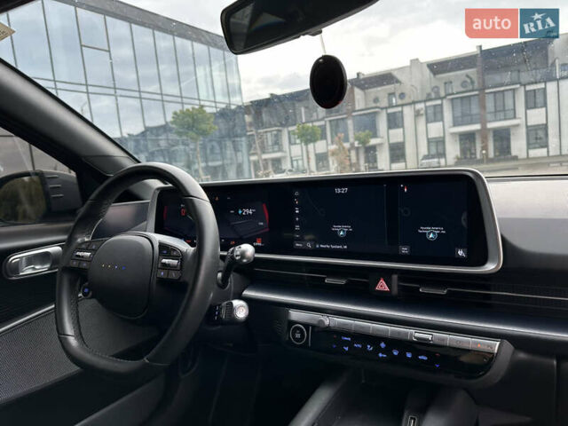 Сірий Хендай IONIQ 6, об'ємом двигуна 0 л та пробігом 53 тис. км за 19300 $, фото 16 на Automoto.ua