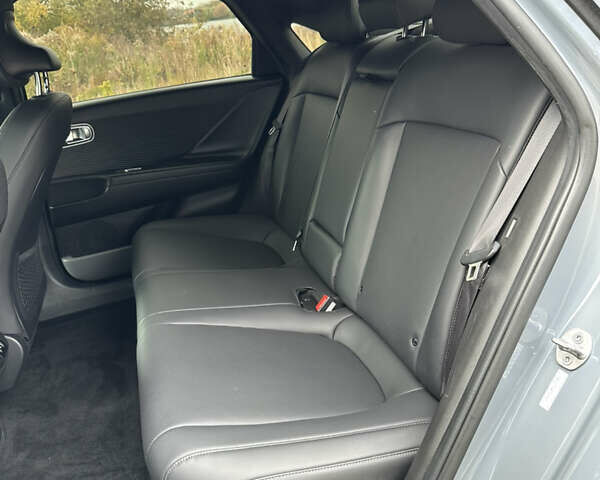 Сірий Хендай IONIQ 6, об'ємом двигуна 0 л та пробігом 53 тис. км за 19300 $, фото 12 на Automoto.ua