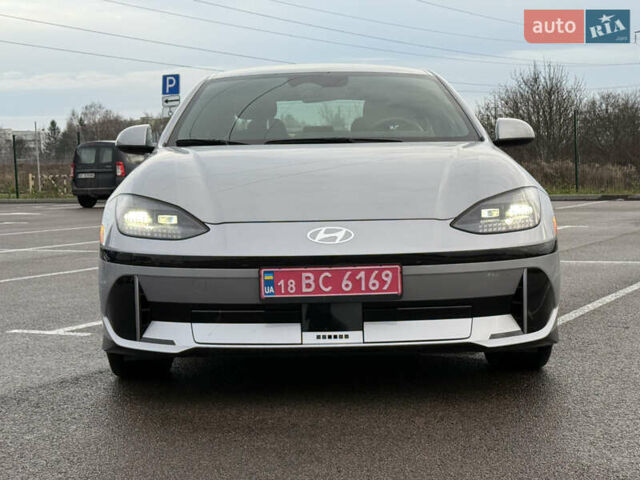Серый Хендай IONIQ 6, объемом двигателя 0 л и пробегом 41 тыс. км за 25500 $, фото 20 на Automoto.ua