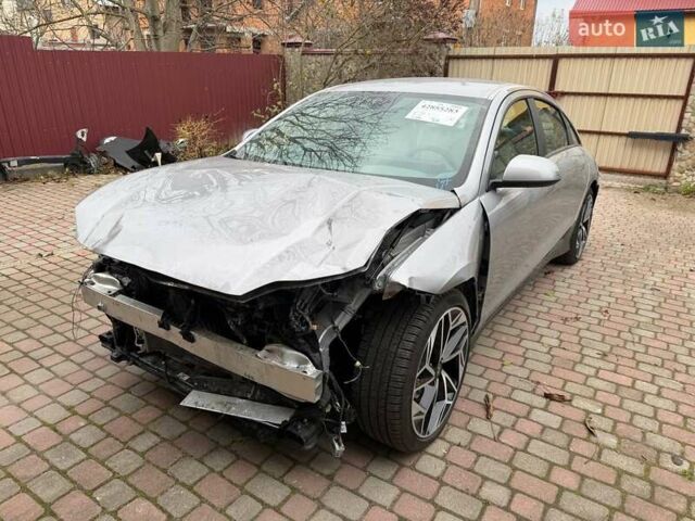 Сірий Хендай IONIQ 6, об'ємом двигуна 0 л та пробігом 18 тис. км за 13500 $, фото 6 на Automoto.ua