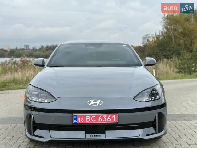 Сірий Хендай IONIQ 6, об'ємом двигуна 0 л та пробігом 53 тис. км за 19300 $, фото 1 на Automoto.ua